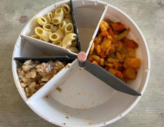 Photo prise par un utilisateurs du bol maju, représentant l'un de ses repas quotidiens dans le bol.